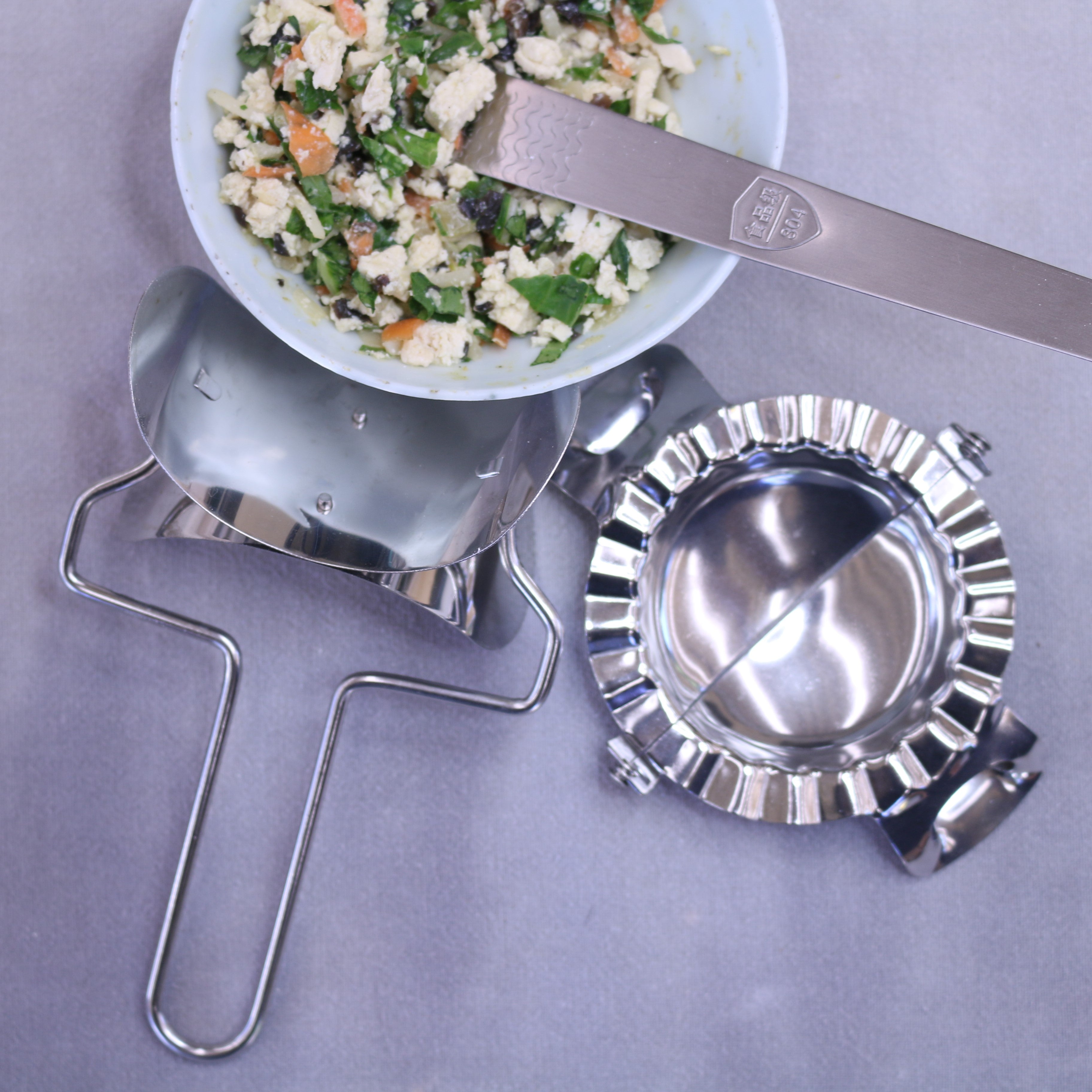 How to use the Dumpling Roller Cutter – House of Goodness